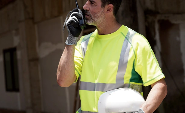 B027 HI-VIS MAILLE INSERTS S/S T-SHIRT